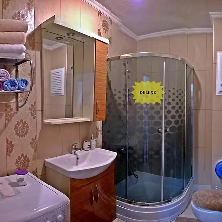 Konaklari 52 * Ayvalı